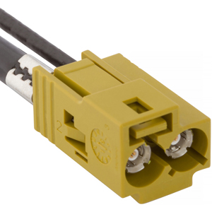 Amphenol-RF-FAKRA-connector-2